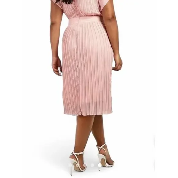Boohoo Soft Pink Pleated Chiffon Dress Womens 24 Midi Flutter Sleeve Fit Flare - Picture 3 of 11